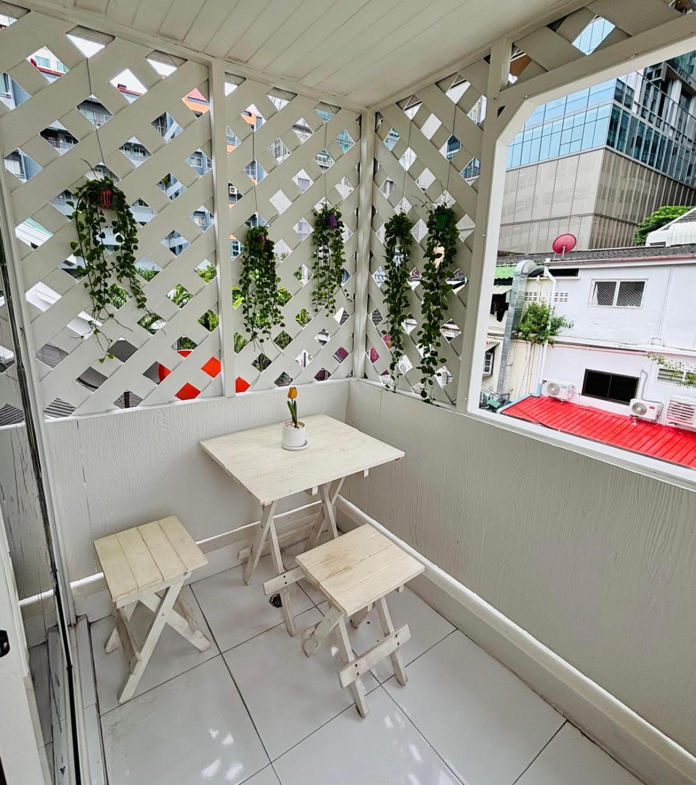 Reehouse@Soi Cowboy/Asoke Bts Hotel Bangkok Ngoại thất bức ảnh